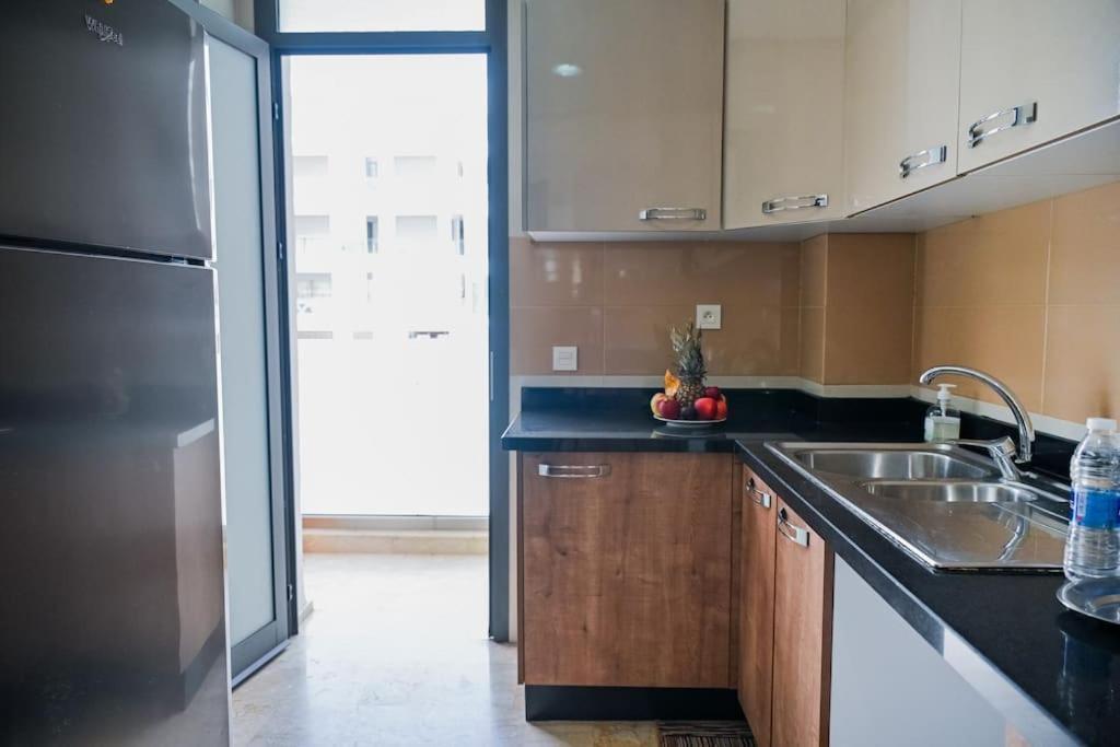 Appartement Prime 2br With Pool, Near And Cafes