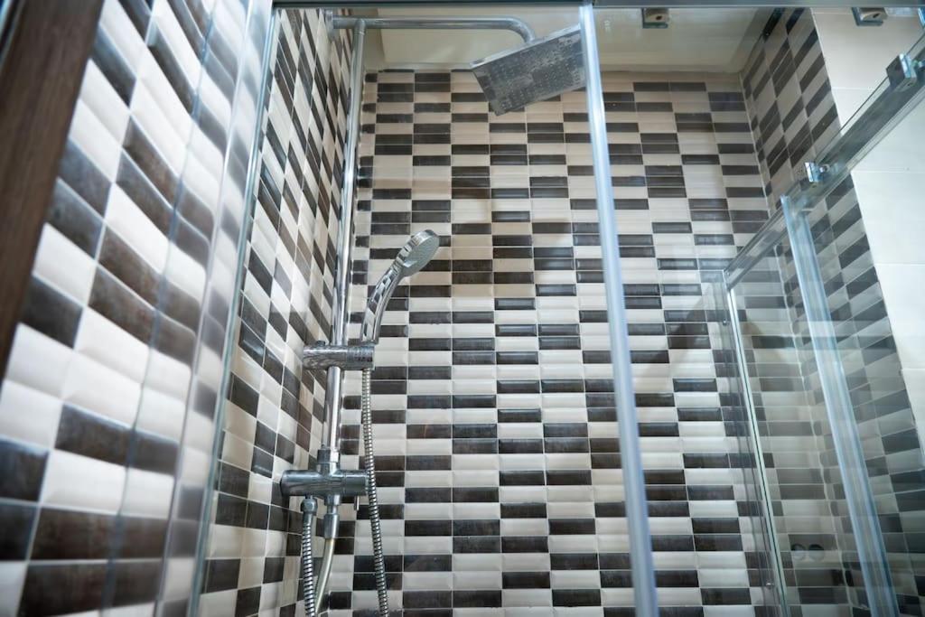 Appartement Prime 2br With Pool, Near And Cafes Agadir